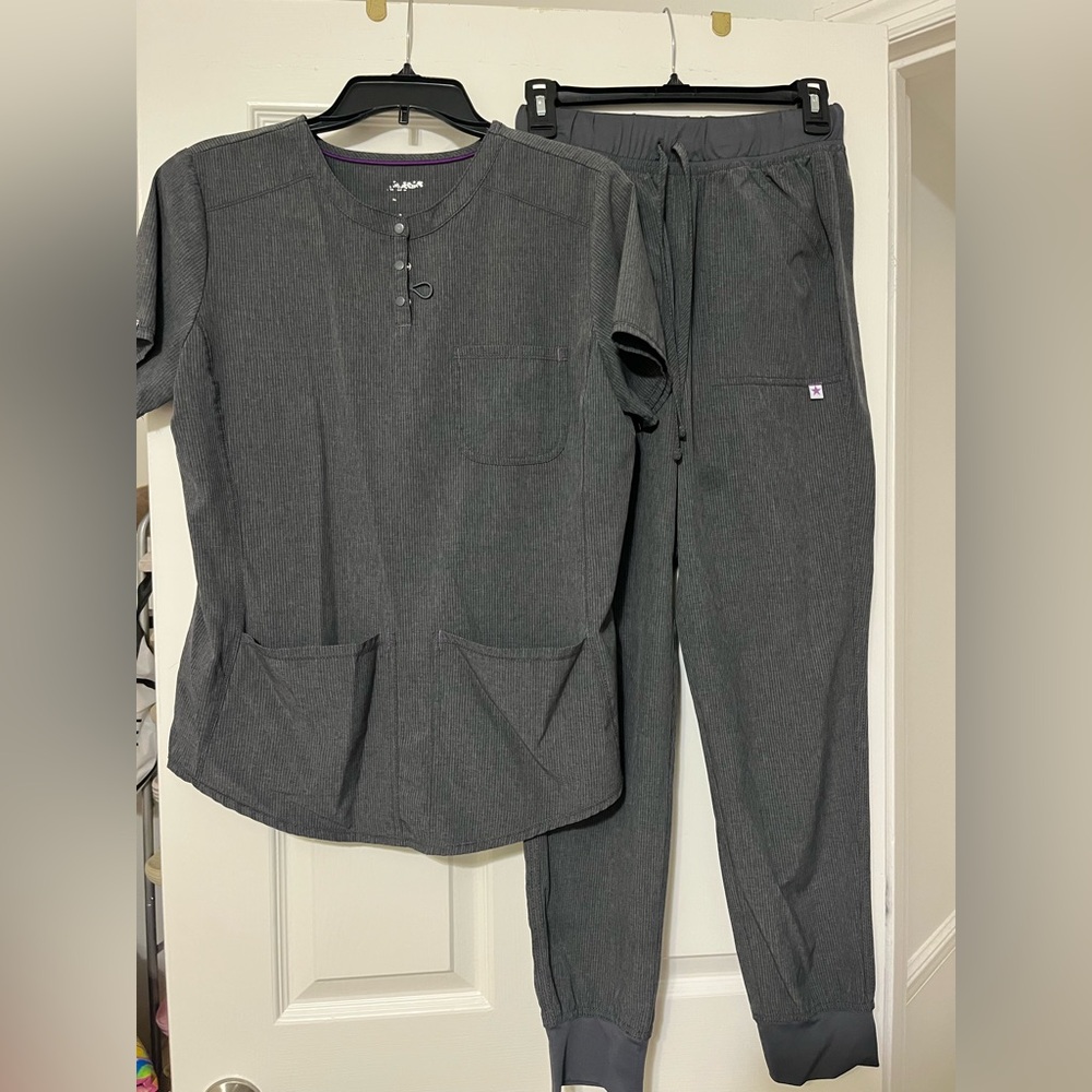 Scrubstar Gray Women's Scrub Set